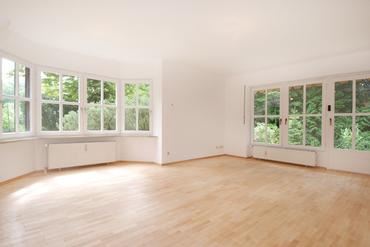 Attraktive Gartenwohnung mit Erker und schönem Südgarten in bester ruhiger Lage