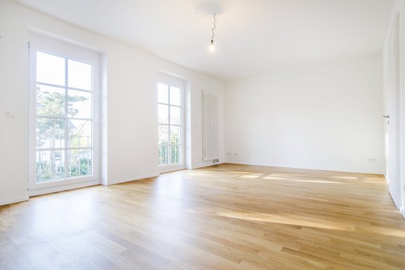 Geräumiges Schlafzimmer