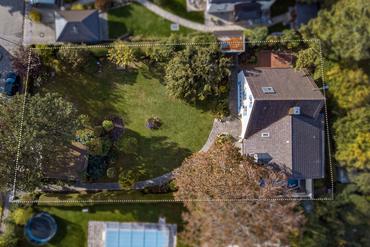 Attraktives Baugrundstück mit Altbestand in bester Lage