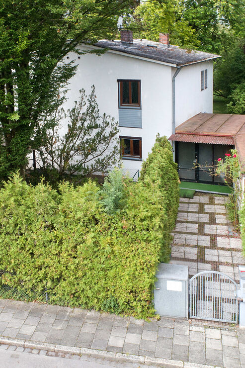 Grundstück mit Altbestand