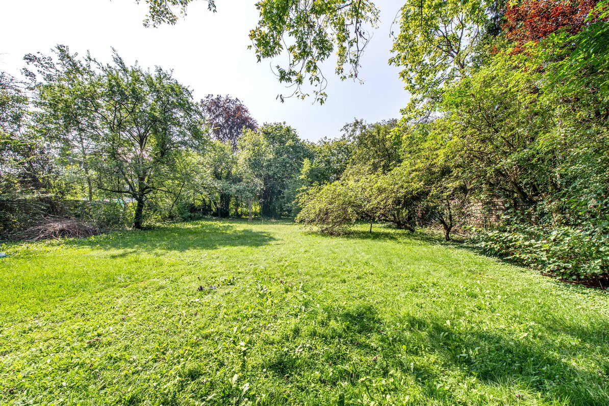 Idyllisches Baugrundstück