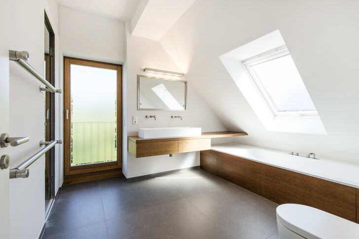 Badezimmer im DG