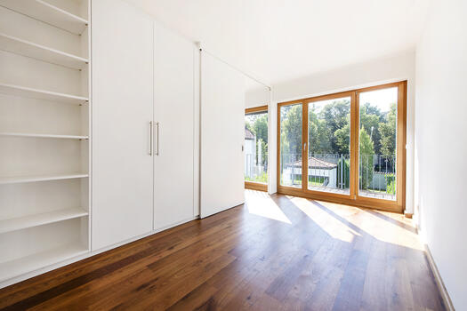 Children's room with high-quality fittings on the upper floor