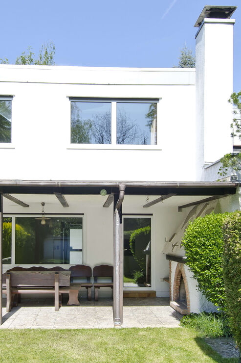 Hausansicht vom Garten