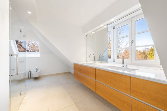 Zeitlos-elegantes Masterbad