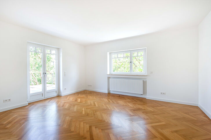 Schlafzimmer mit Terrassenzugang