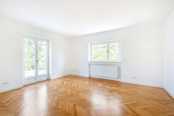 Schlafzimmer mit Terrasse