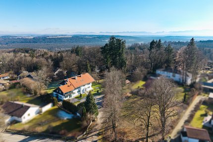 Wunderschöner Weitblick auf das Bergpanorama