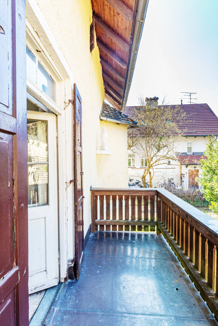 West-Balkon im Hochpaterre
