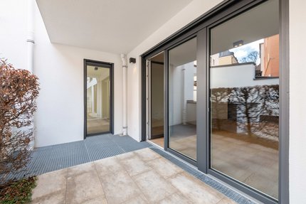 Großzügige Terrasse