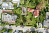 Bauen in Nymphenburger Bestlage: Ideal geschnittenes Grundstück von 1.937 m²