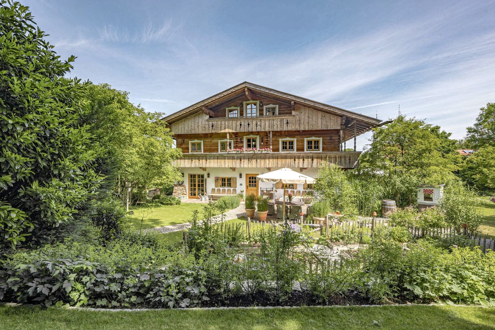 Wohnen mit Gartenidylle
