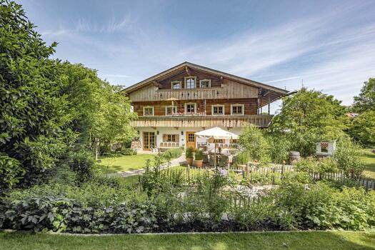 Wohnen mit Gartenidylle