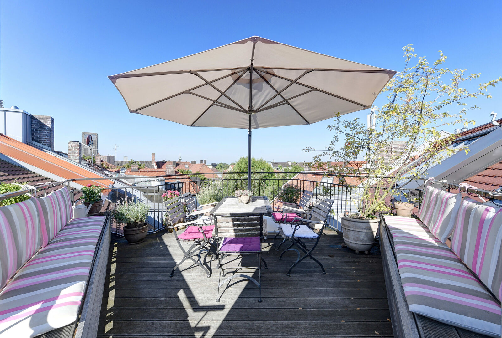 Dachterrasse nach Südwesten