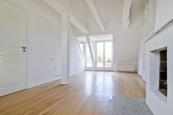 Lichtbauwand Kaminzimmer zu Wohnraum