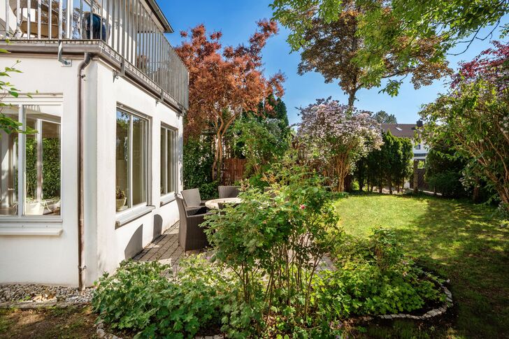 A garden sheltered from view