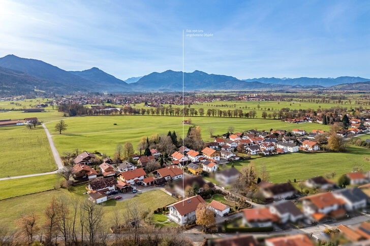 Ortsrandlage mit Panoramablick