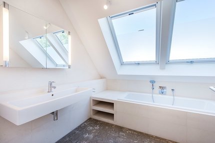 Badezimmer im Dachgeschoss