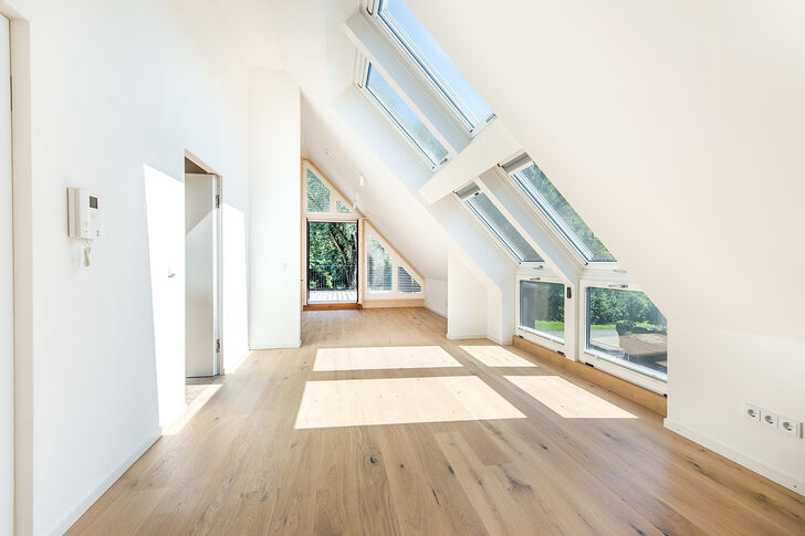 Offen gestaltetes Dachstudio