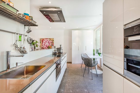 Modern fitted kitchen