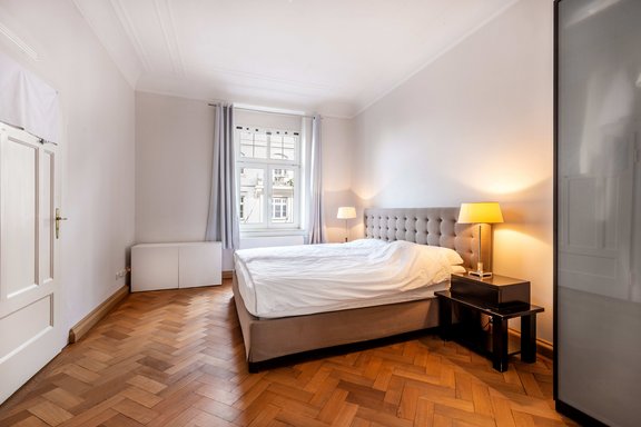 Schlafzimmer mit Bad en suite