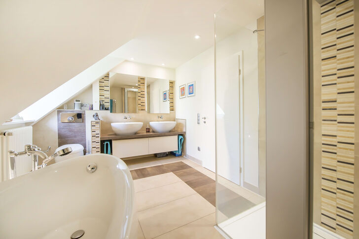 Elegantes Badezimmer