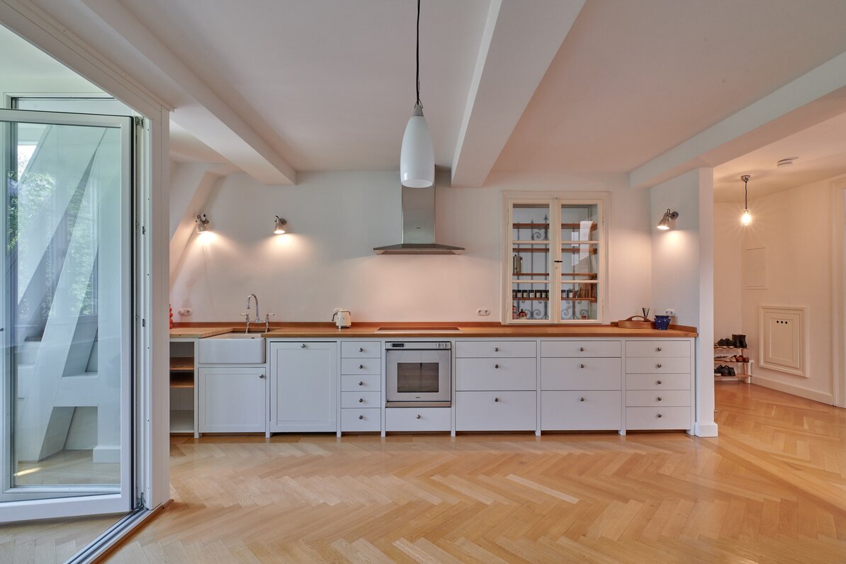 High-Quality Custom-Built Kitchen