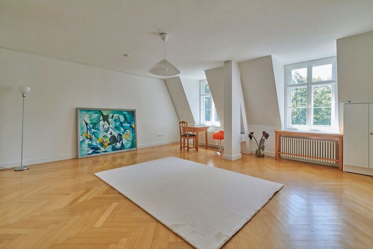 Open-concept living/dining area