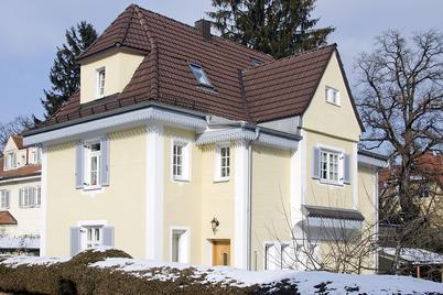 Bezaubernde, originalgetreu renovierte Jugendstilvilla mit idyllischem Garten
