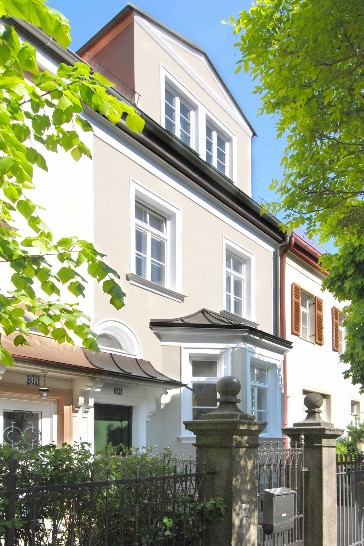 Bezauberndes JugendstilStadthaus mit idyllischem Garten in der