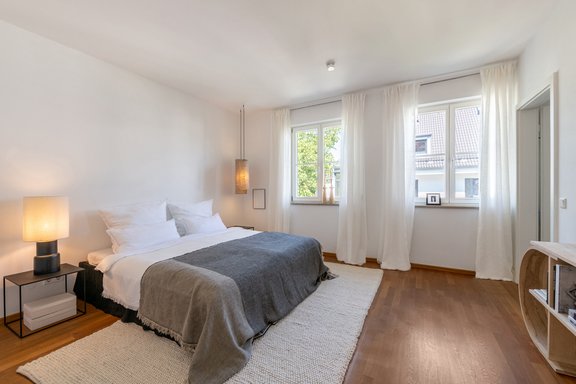 Masterbedroom mit Bad en suite