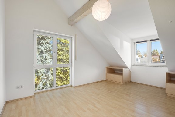 Dachgeschoss mit Studio-Flair