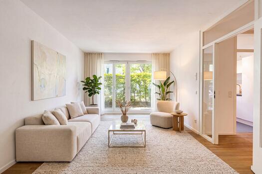 Wohnzimmer (virtuell möbliert)