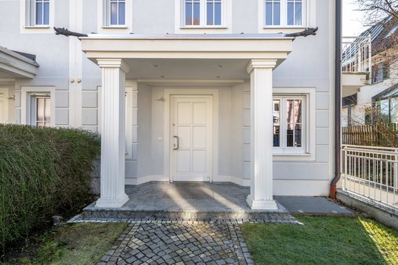 Herrschaftlicher Eingang