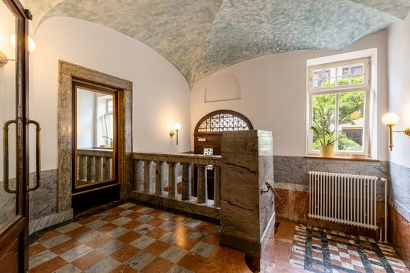 Representative foyer