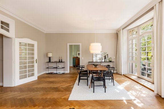 Meal and subsequent cooking