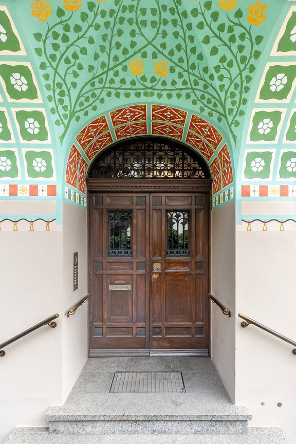 Magnificent house entrance