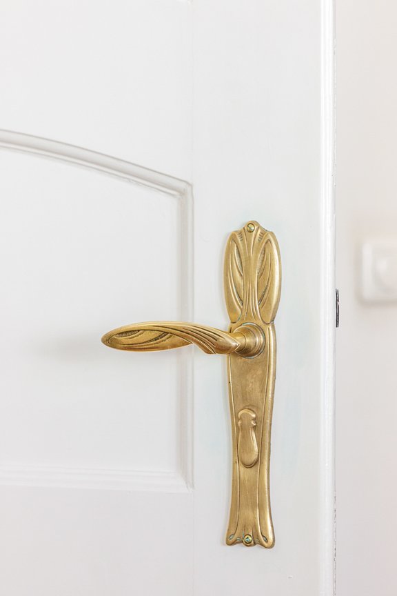 Zauberhafte Messing-Beschläge