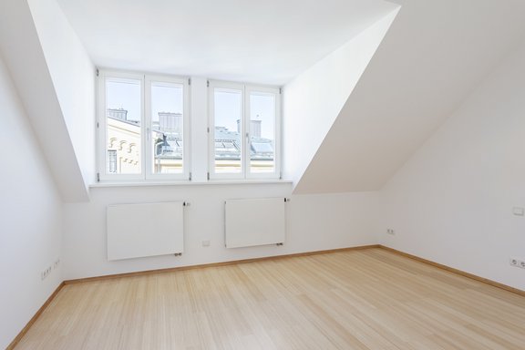 Children's or guest room