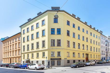 Beautiful, spacious 3-room apartment in top location