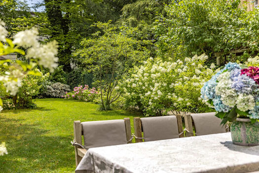 Hinreißender Südgarten