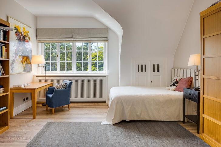 Großzügiges Kinderzimmer