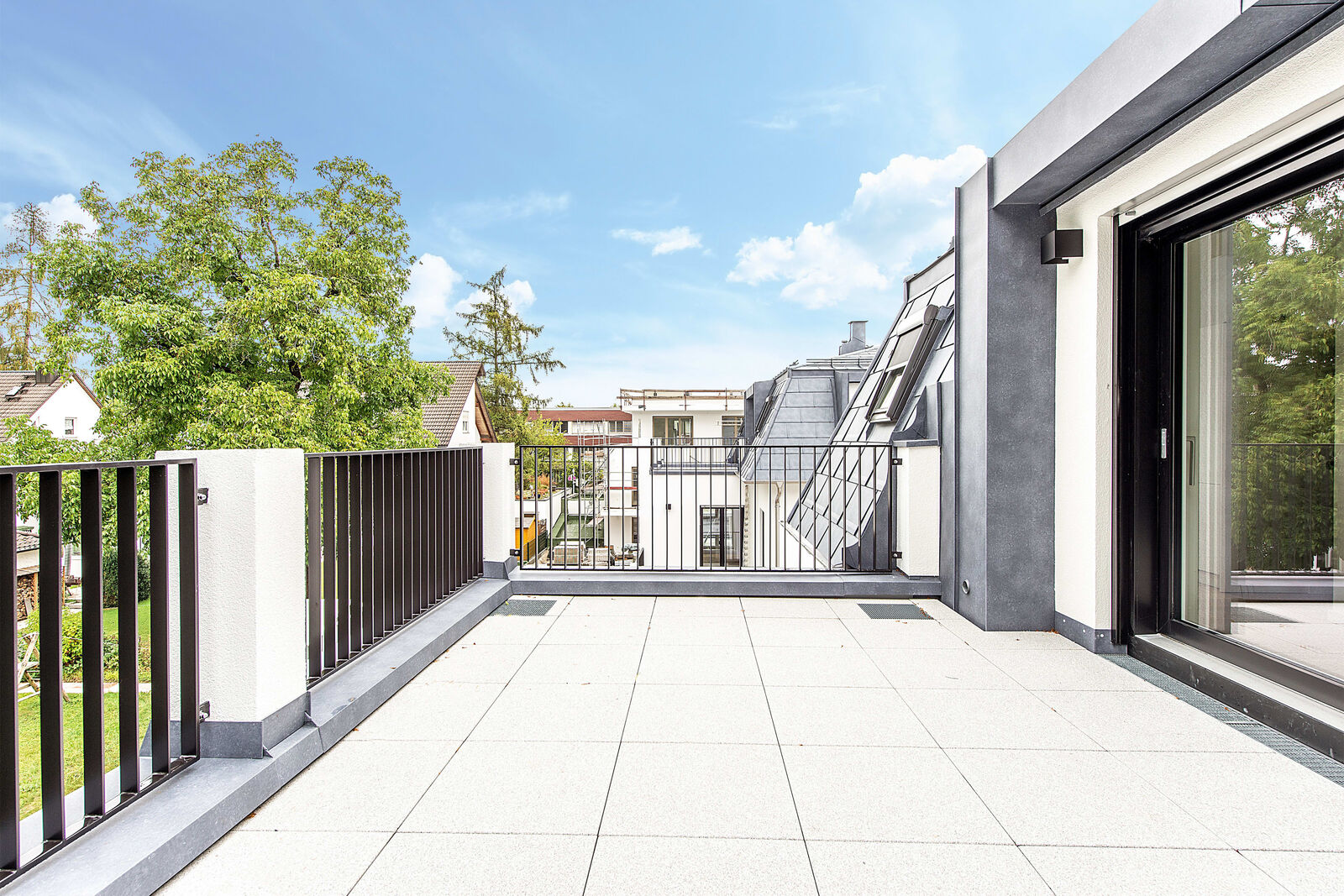 Sonnige Dachterrasse