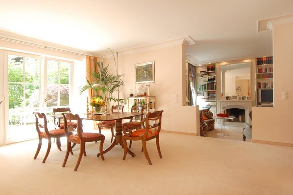 Living area with open fireplace