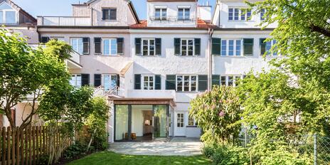 Bildschönes, 2021 hochwertig saniertes Stadthaus von 1911 über 229 m²