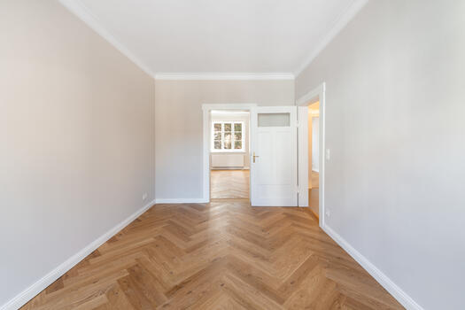 Parquet and coffered doors