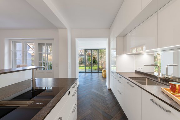 Elegante Einbauküche