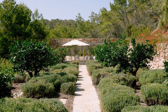 A picturesque garden with a private retreat