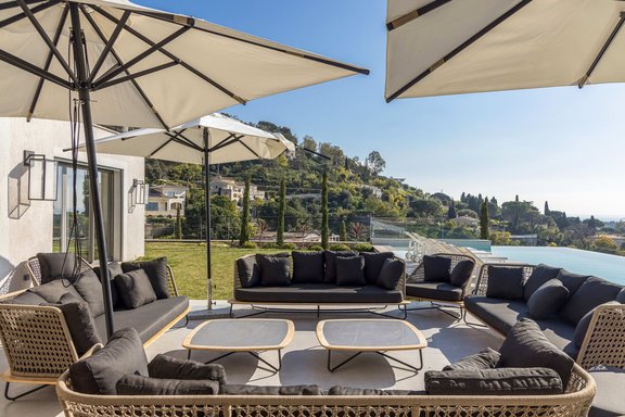 Pool Lounge Terrasse