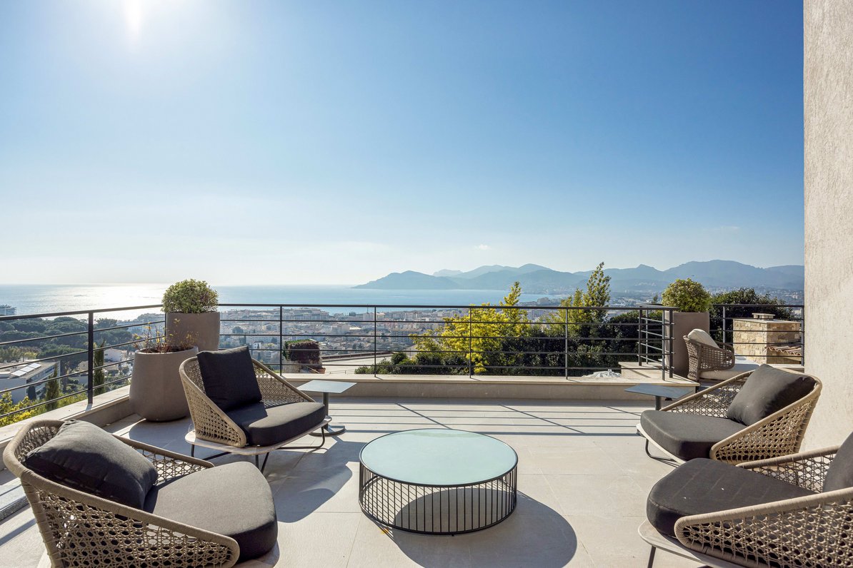 Lounge Terrasse im Obergeschoss